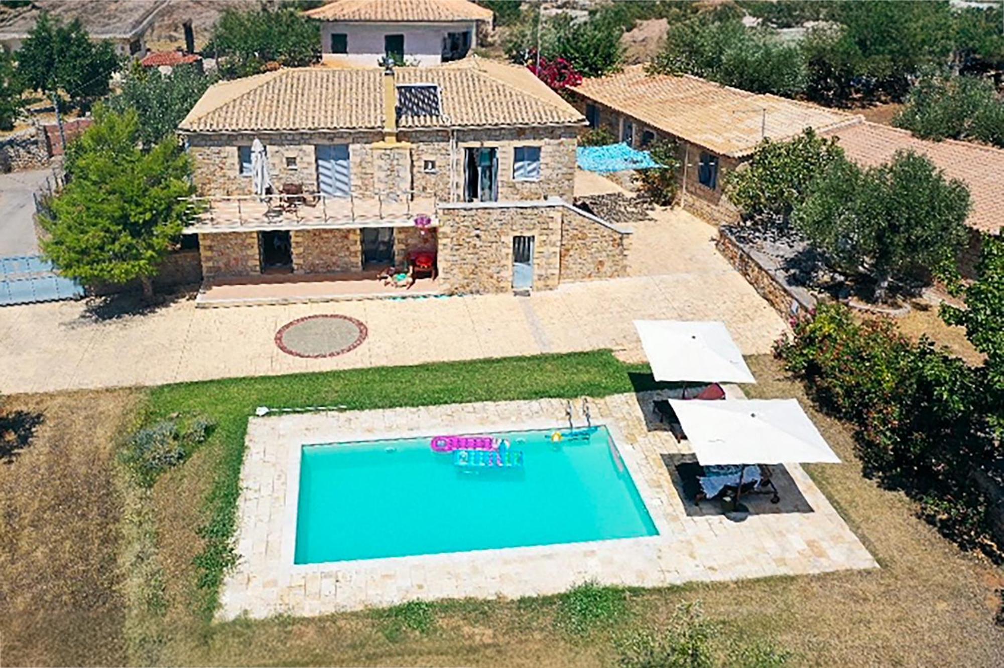 Villa Eleni - Private Pool Bliss Near Kardamili Proástion Buitenkant foto